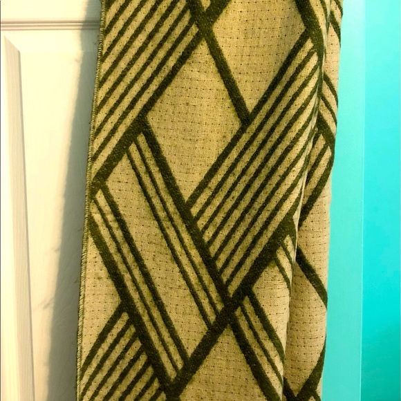 Jackson Rowe wrap - Picture 2 of 4